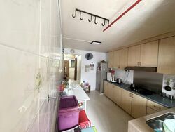 Blk 126 Yishun Street 11 (Yishun), HDB 3 Rooms #481300241
